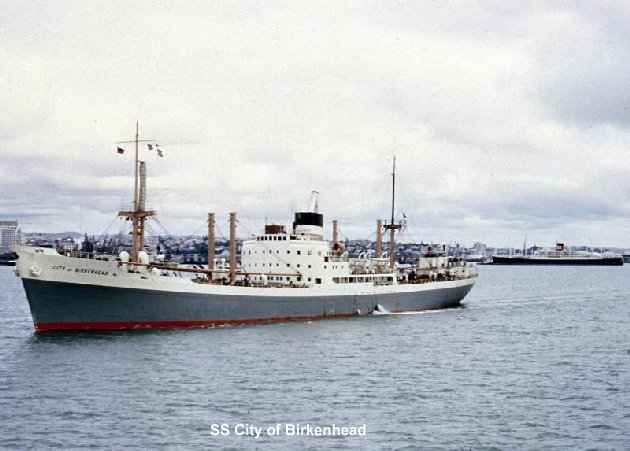 SS City of Birkenhead leaving Auckland.