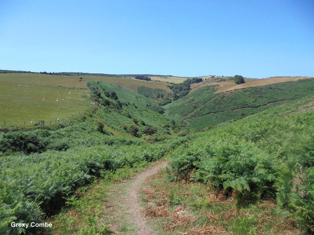 Grexy Combe.