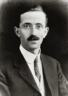 Douglas Macmillan