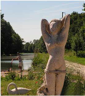 Statuary on the Burgundy Canal