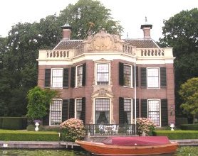Mansion on the river Vecht