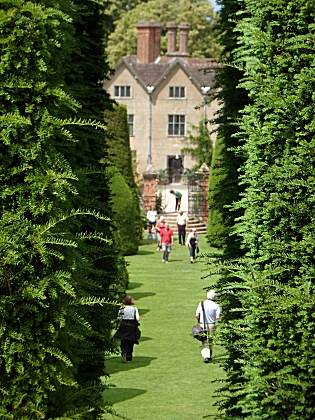 Packwood Hall Yew Garden
